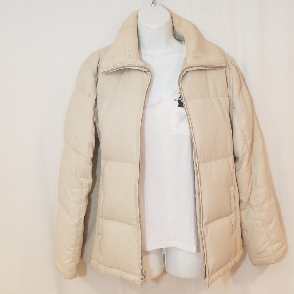 Gap cream down feather jacket sz M